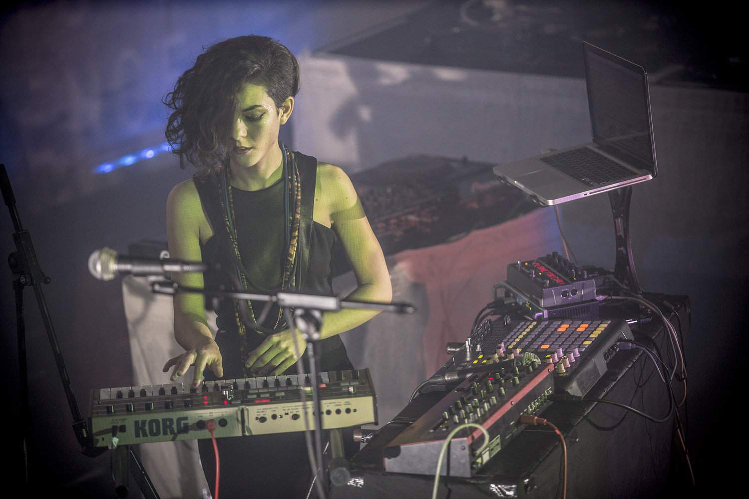 ah! kosmos’dan debut albüm